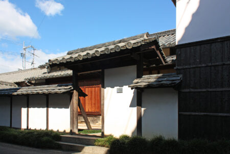 直島300年の歴史と記憶を継承する「家プロジェクト」