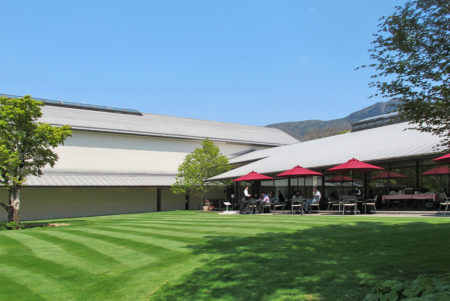 オリエント急行で贅沢なティータイム「箱根ラリック美術館」