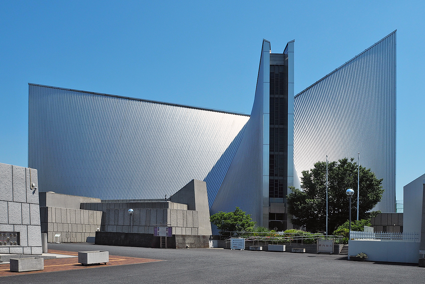 丹下健三の代表作「東京カテドラル聖マリア大聖堂」